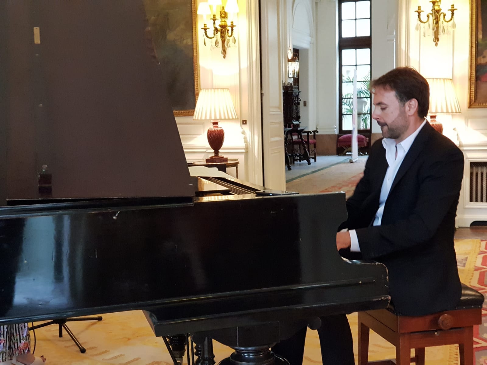 javier-rodriguez-le-griot-tribute-to-fela-kuti-rafael-orozco-ravi-shankar-sura-susso-yaroldi-abreu-gaston-joya-pianiste-piano-blendder-bookmagazine-interview-sonikem-world-ballet-patrice-1